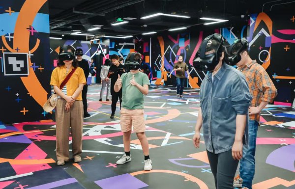 红腾网 博新全宇宙又一沉浸式探索新作亮相 BFC 外滩金融中心
